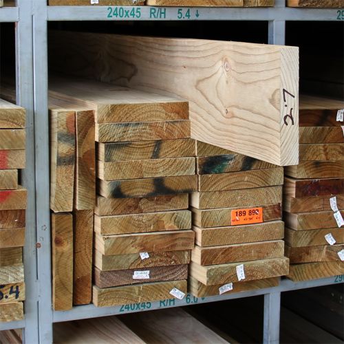 Treated Pine H3 Rougher Head 240x45 Kiln Dried F5-F7