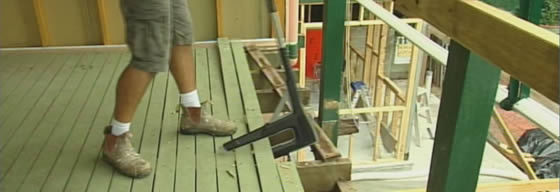 Buy Online Ezy Lifter Decking Flooring Remover Demak Outdoor