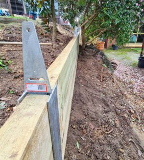 Buy Online, Timber Fence Post Bracket for Steel Retaining Walls | DEMAK